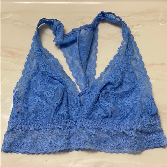 Victoria’s Secret lace bralette - Picture 1 of 3